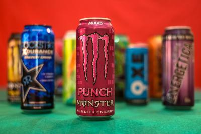 Sales of energy drinks are growing quickly across Canada. In 2022, they brought in $1.1 billion. In 2027, sales are expected to reach $1.5 billion. Sales of energy drinks are growing quickly across Canada. In 2022, they brought in $1.1 billion. In 2027, sales are expected to reach $1.5 billion.